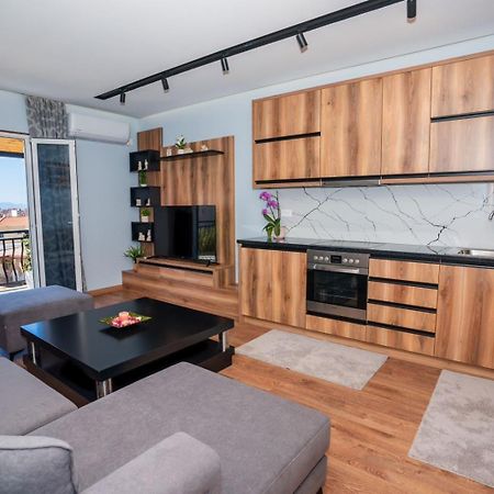 Roel Apartments Sarandë 외부 사진