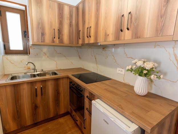 Roel Apartments Sarandë 외부 사진