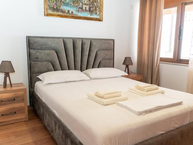 Roel Apartments Sarandë 외부 사진