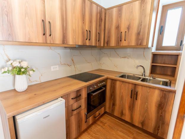 Roel Apartments Sarandë 외부 사진
