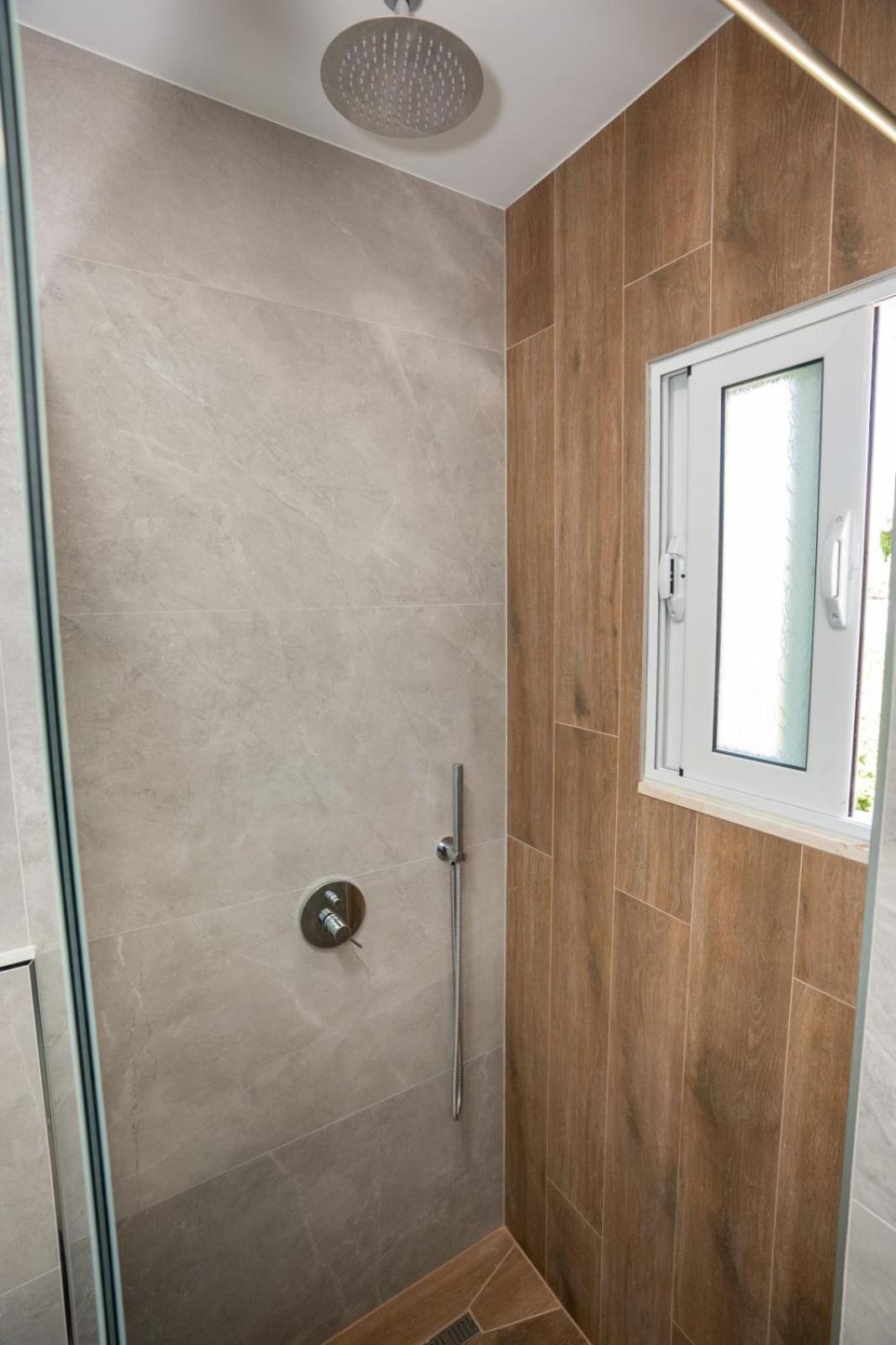 Roel Apartments Sarandë 외부 사진
