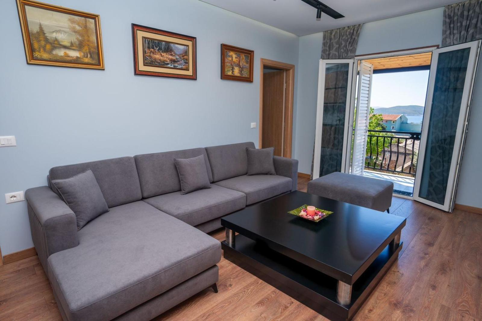 Roel Apartments Sarandë 외부 사진