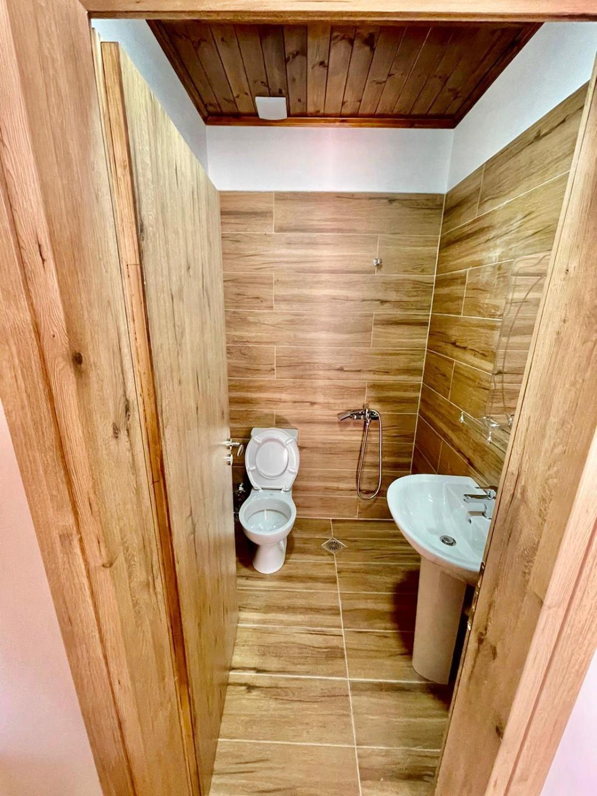 Roel Apartments Sarandë 외부 사진